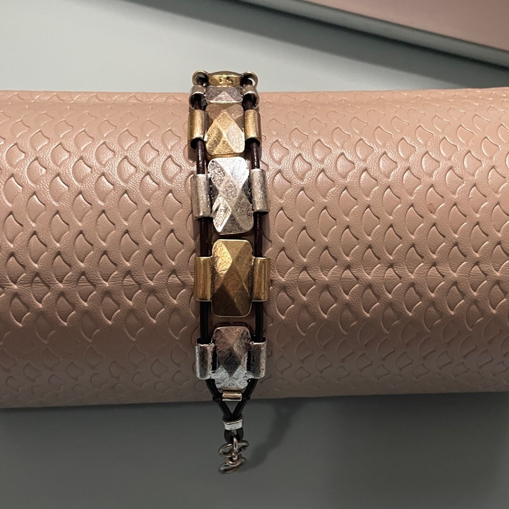 LUCKY BRAND BRACELET